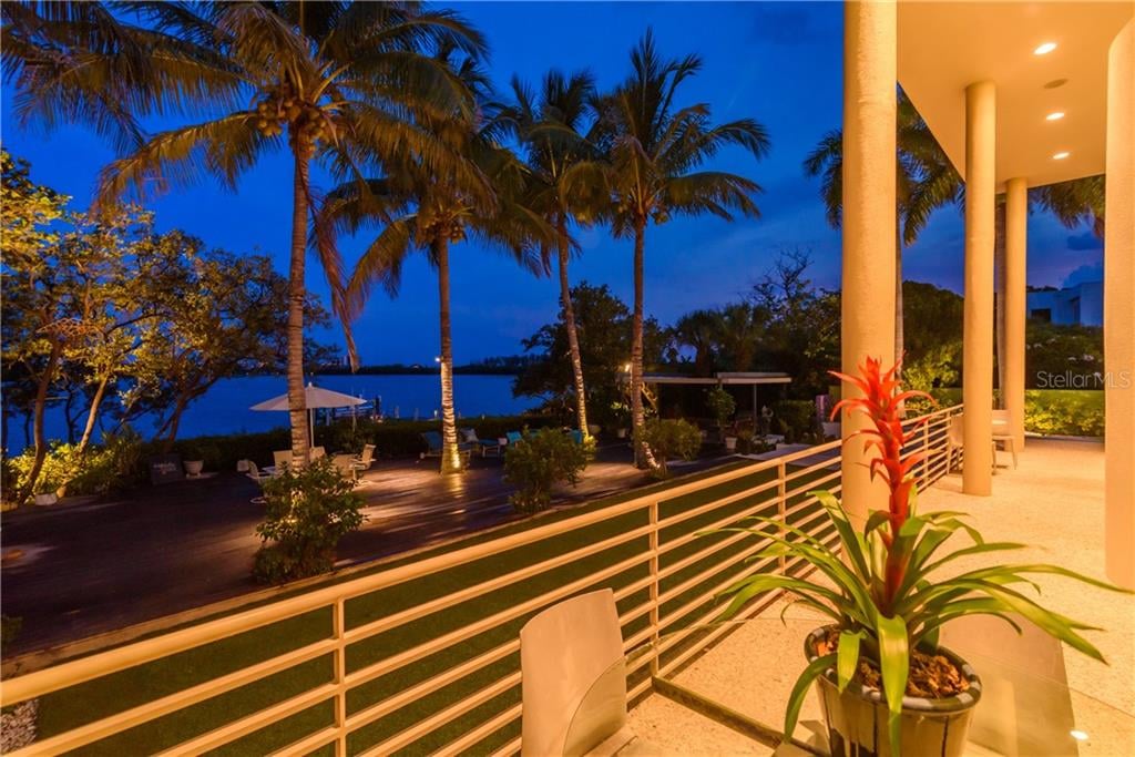 Iconic Contemporary Home in Lido Shores