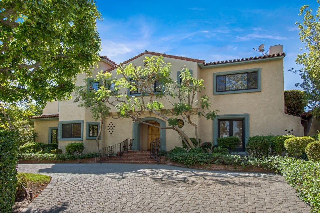 701 N Alpine Dr