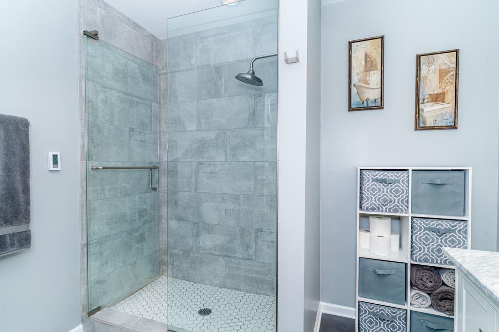 1648 W Waveland Ave #1E