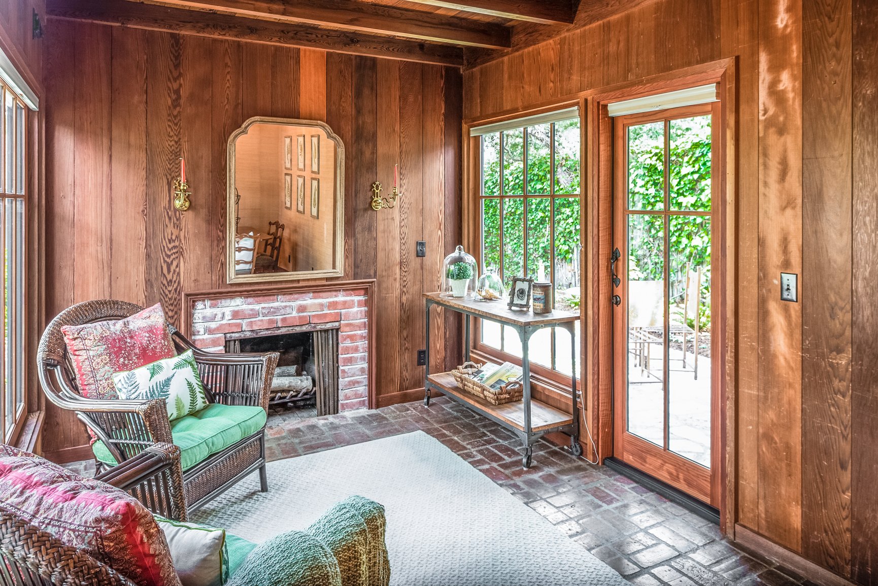 Charming Carmel Cottage
