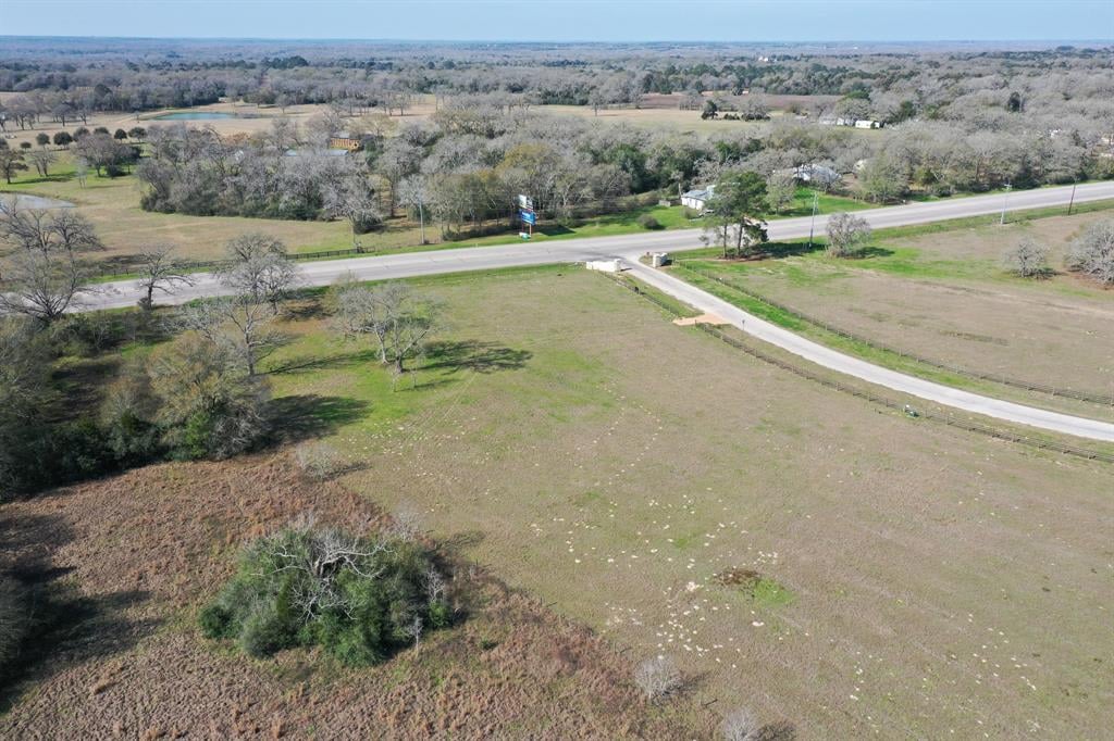 3440 Eli Rd Bellville, Tx 77418