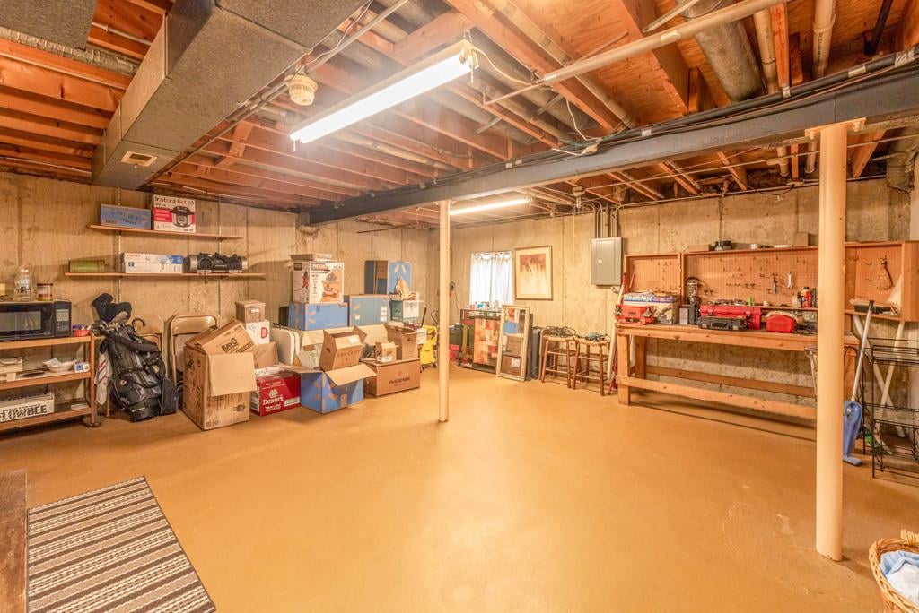 1161 Parker Ave