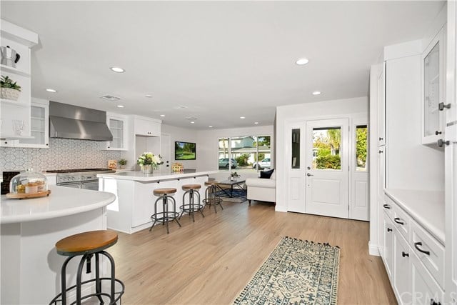 2948 Pemba, Costa Mesa