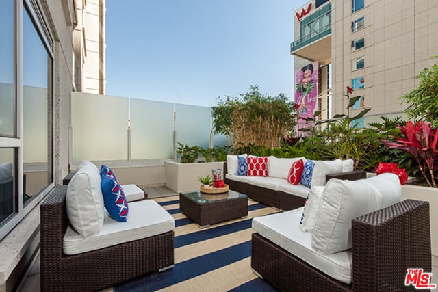 6250 Hollywood Boulevard, Unit 4D