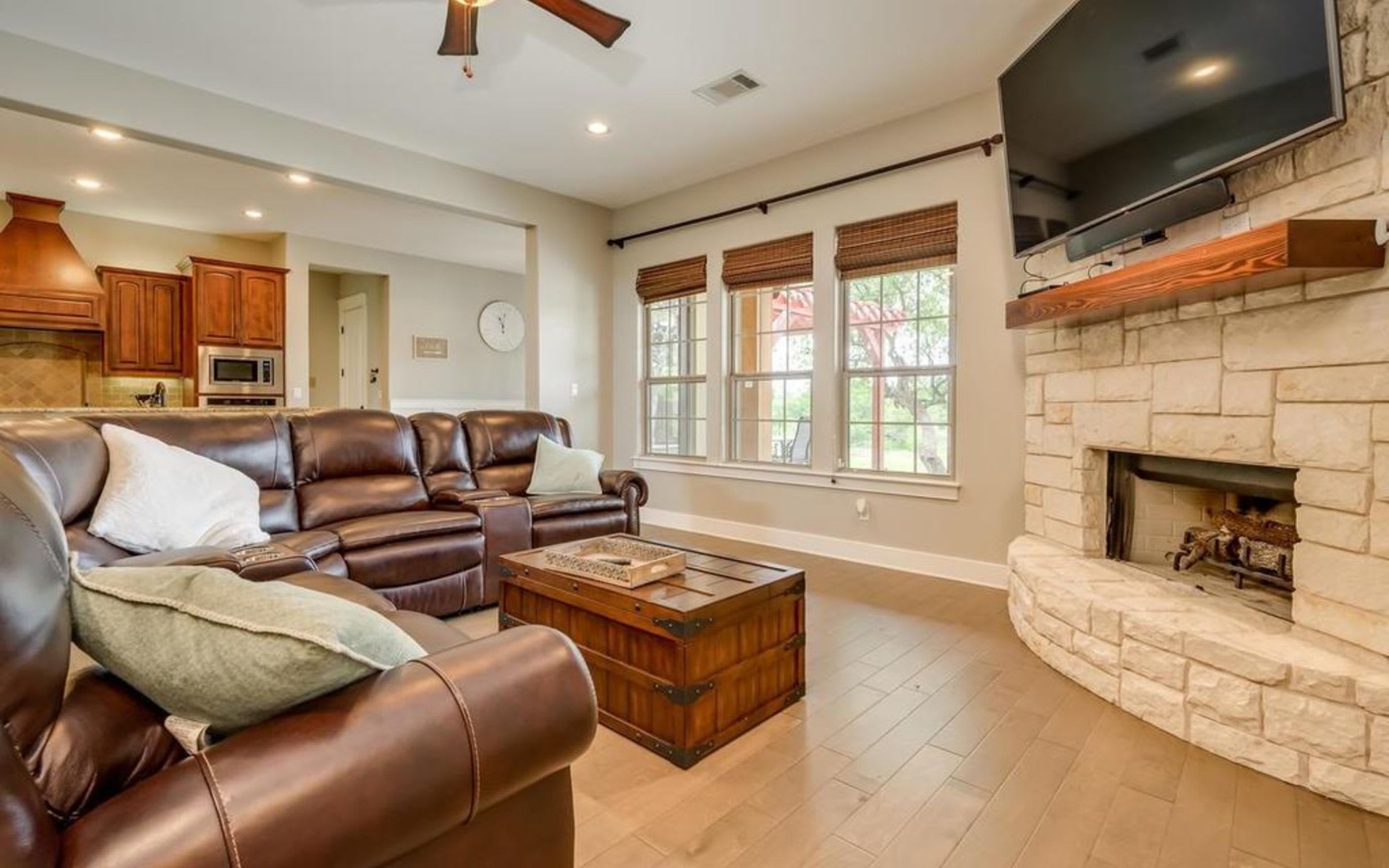 2041 Onion Creek Bend