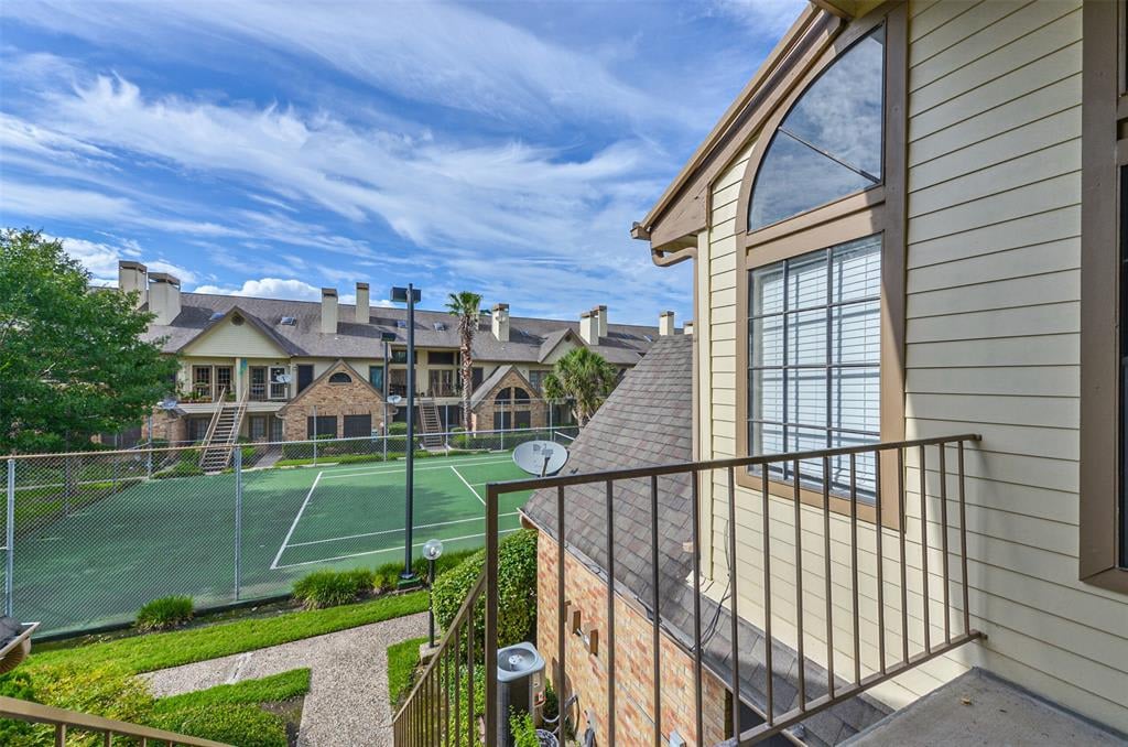 2425 Holly Hall Street Unit: 92F