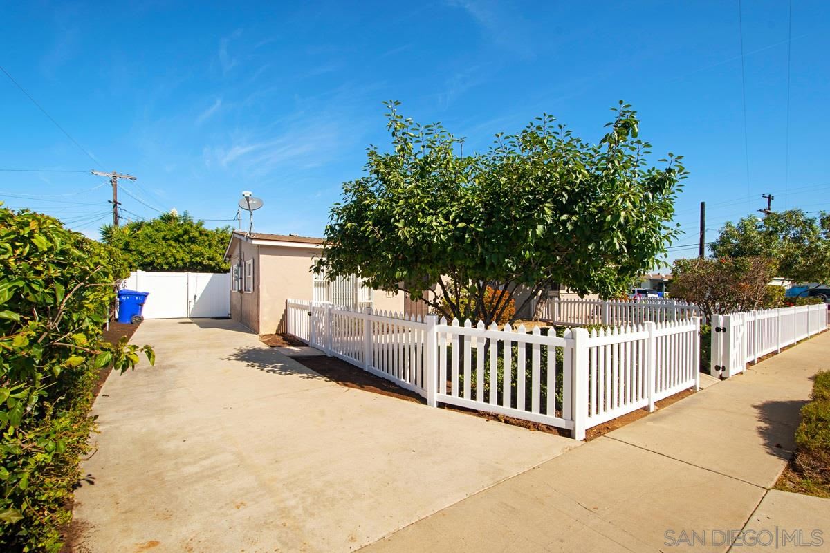 4336-4338 Susquehanna Pl