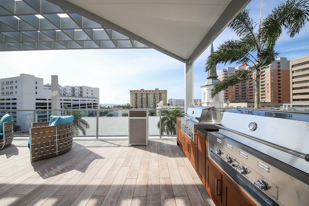 111 S Pineapple Ave Unit 812