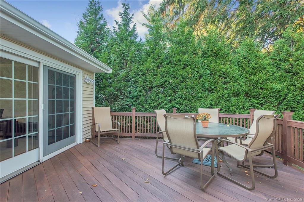 26 Davenport Dr