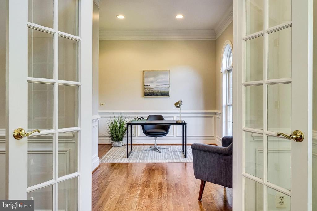 1316 Alexandria Ave