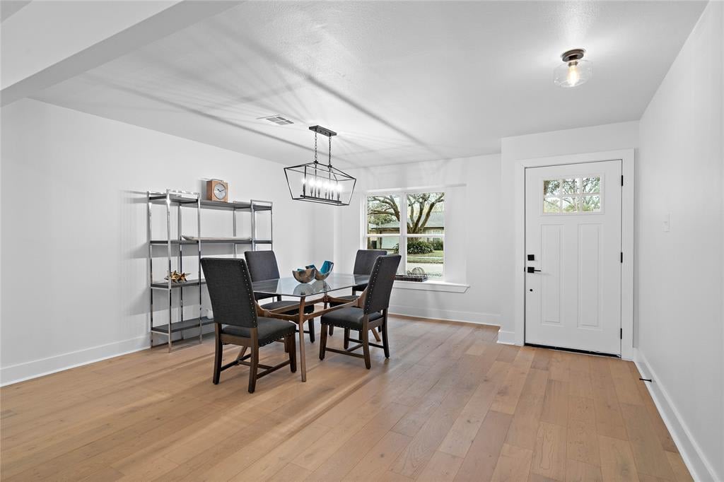 6007 Ettrick Dr.
