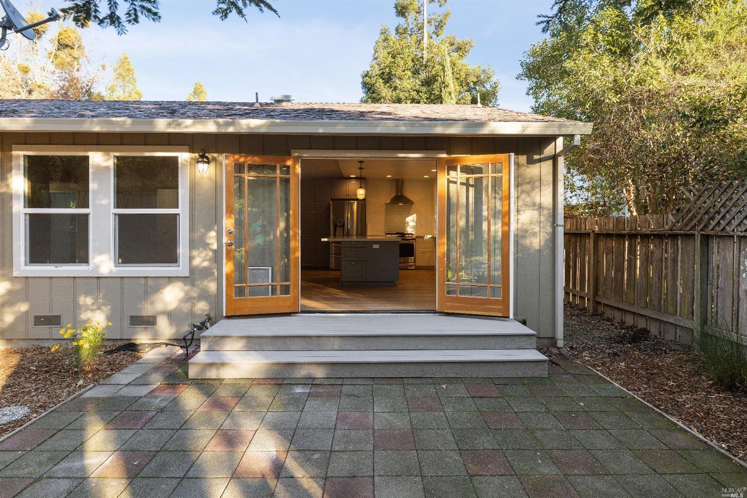 1114 Sonoma Glen Cir