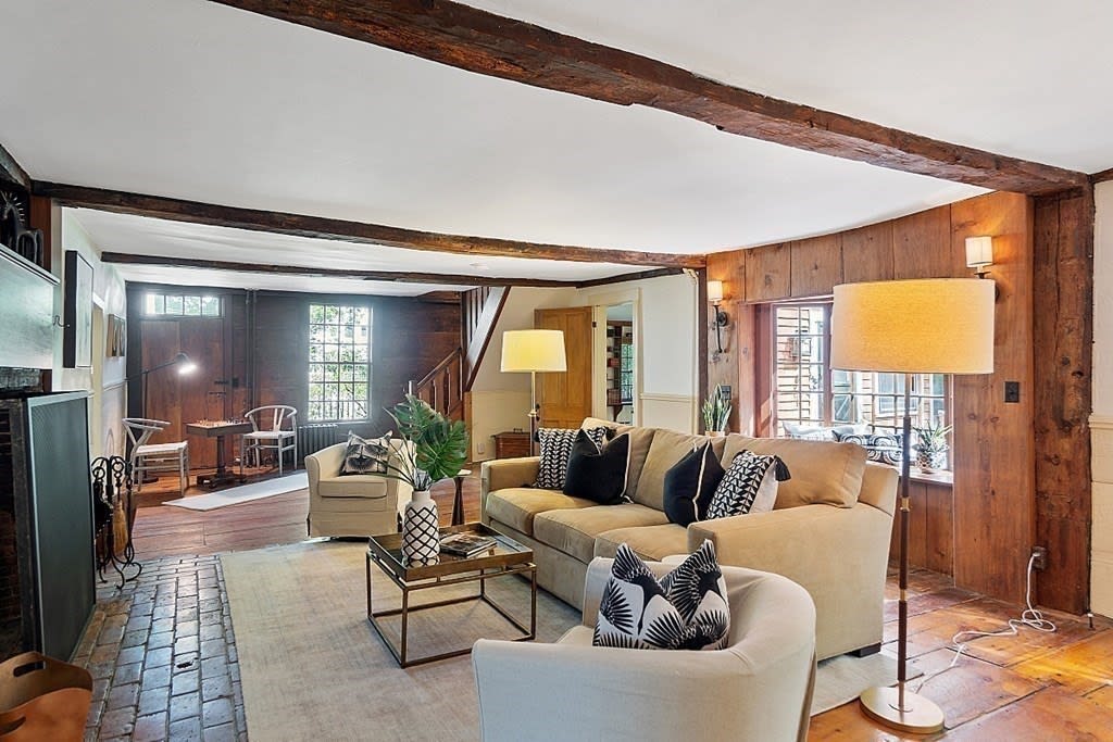 77 Lexington 