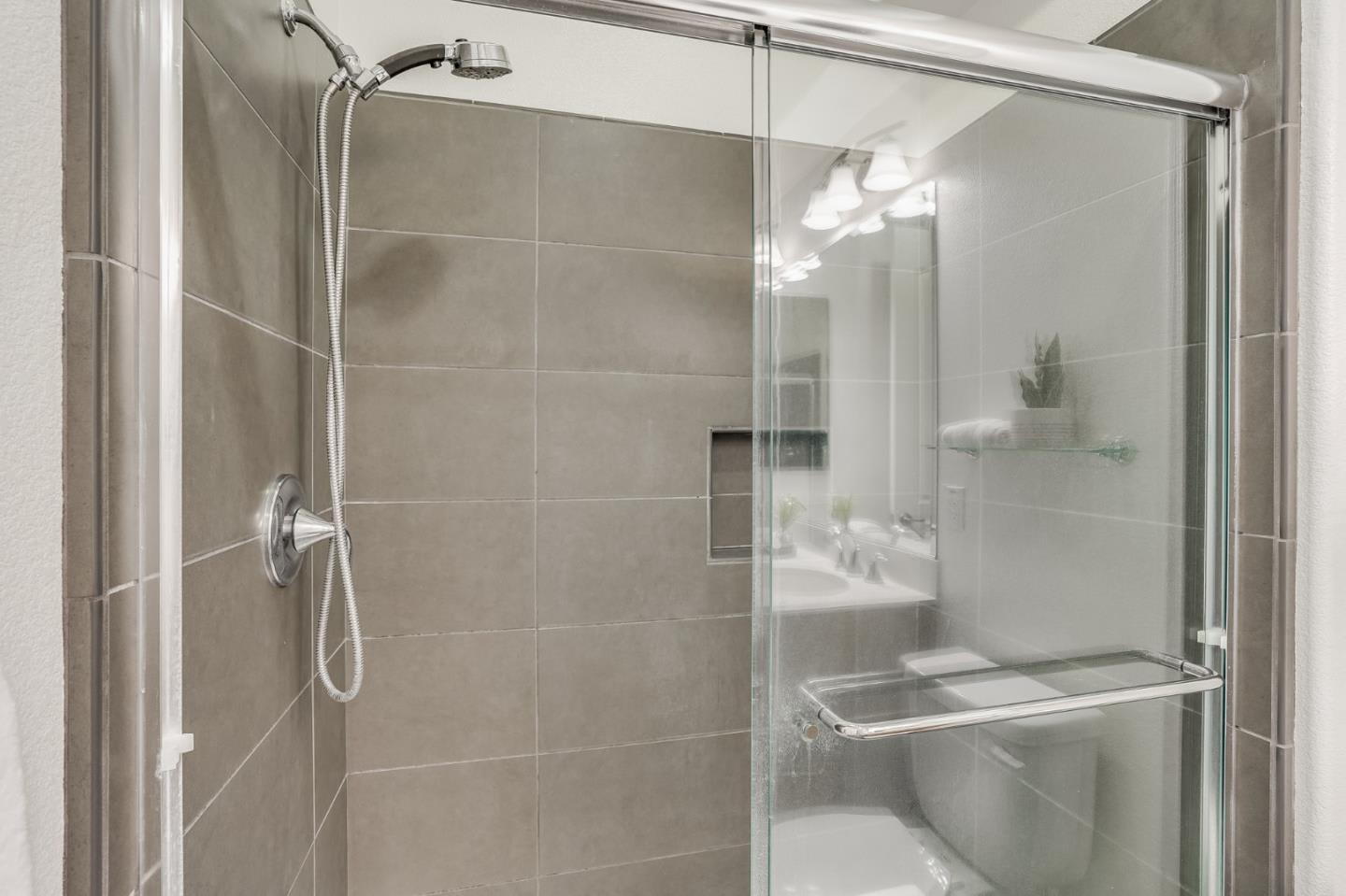 1655 Latitude Dr, #3