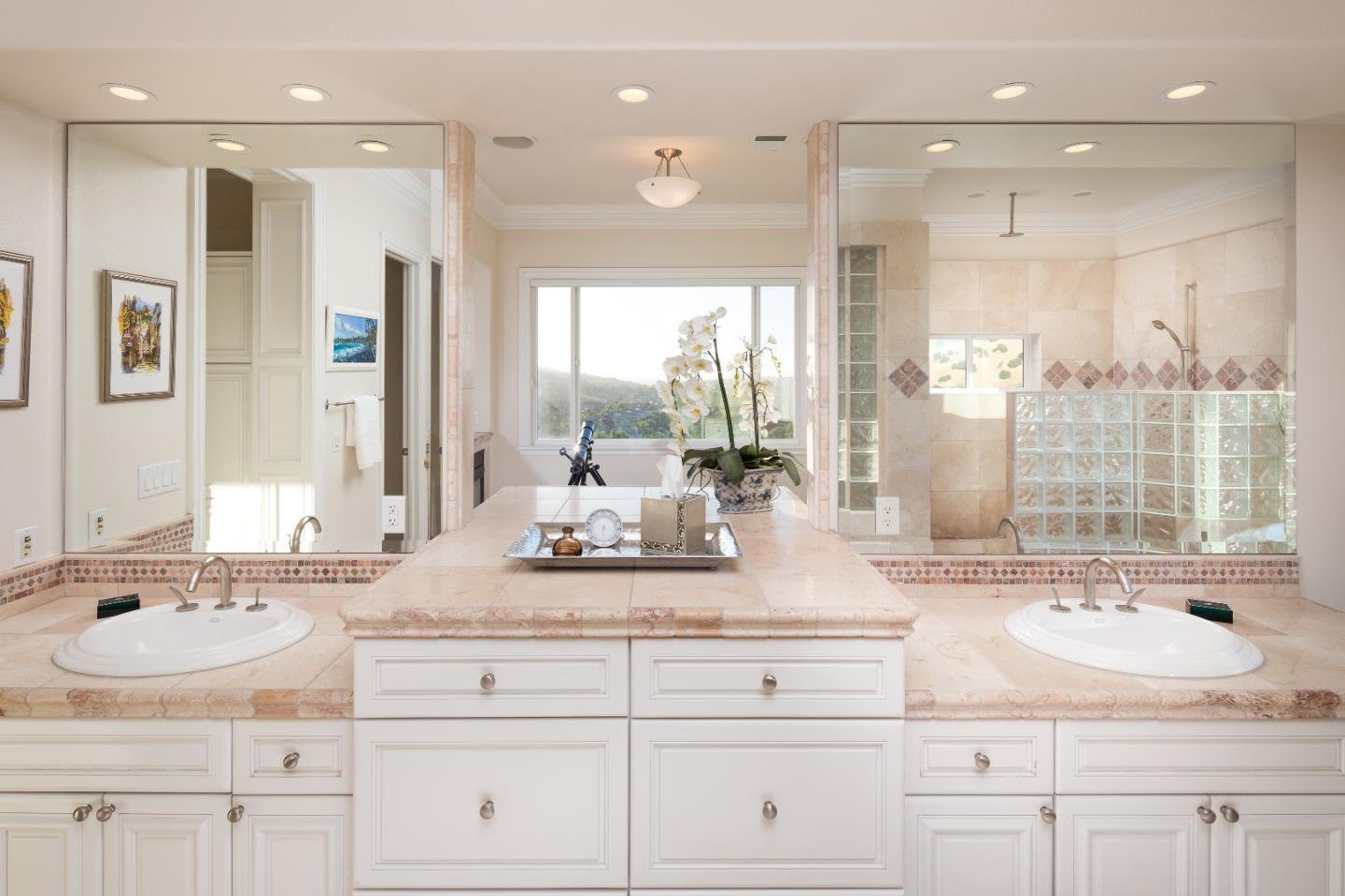 Grand Silver Creek Country Club Estate