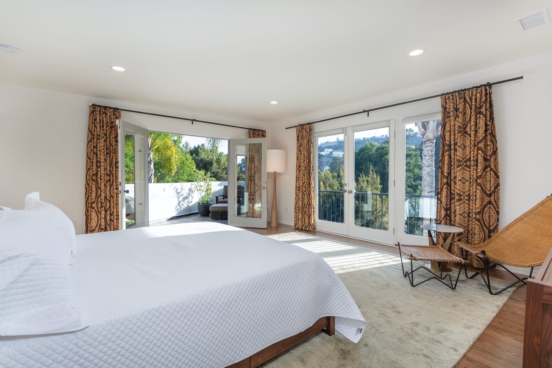 7555 Jalmia Way, Nichols Canyon