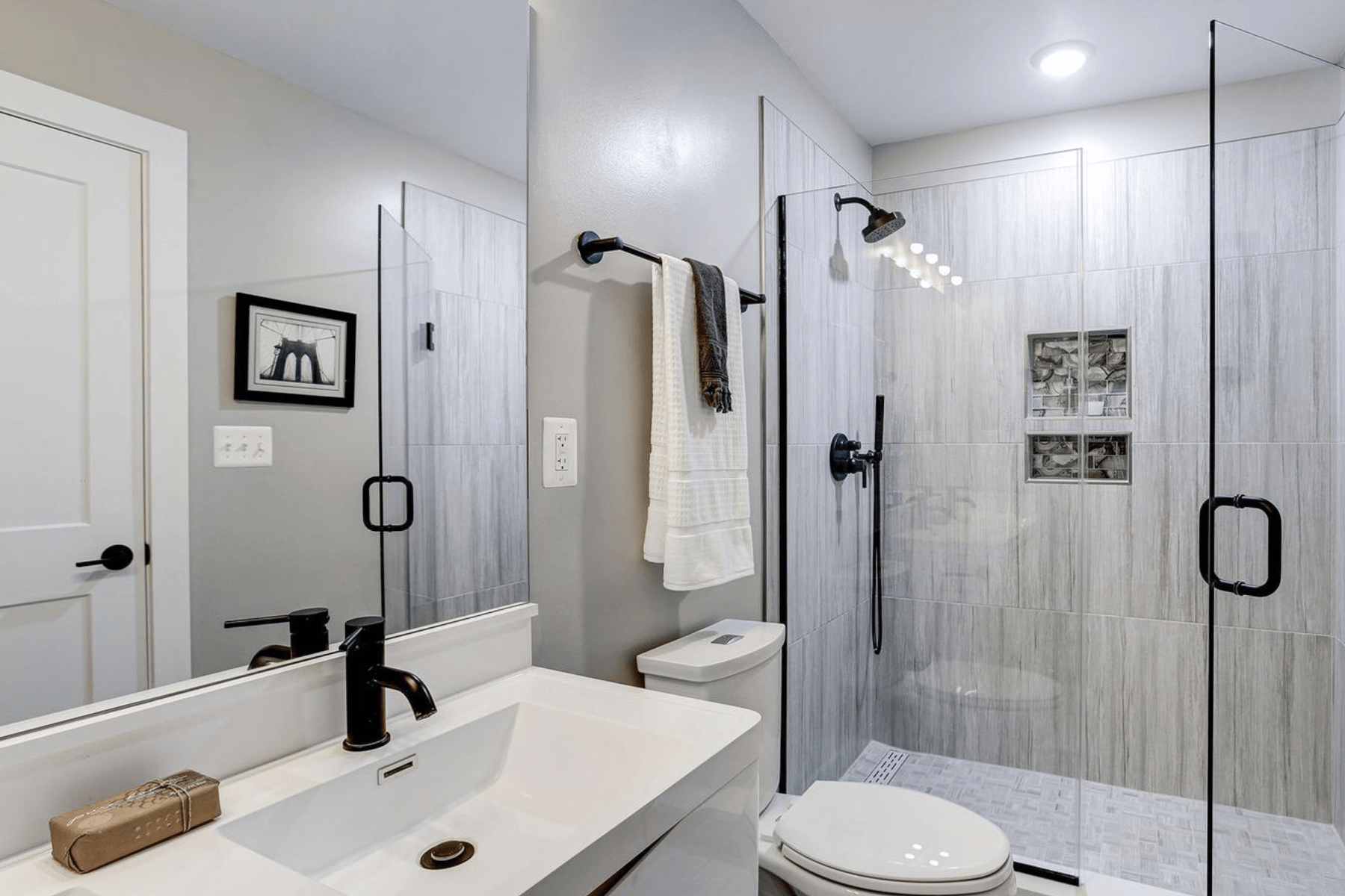 1206 Longfellow St NW #2
