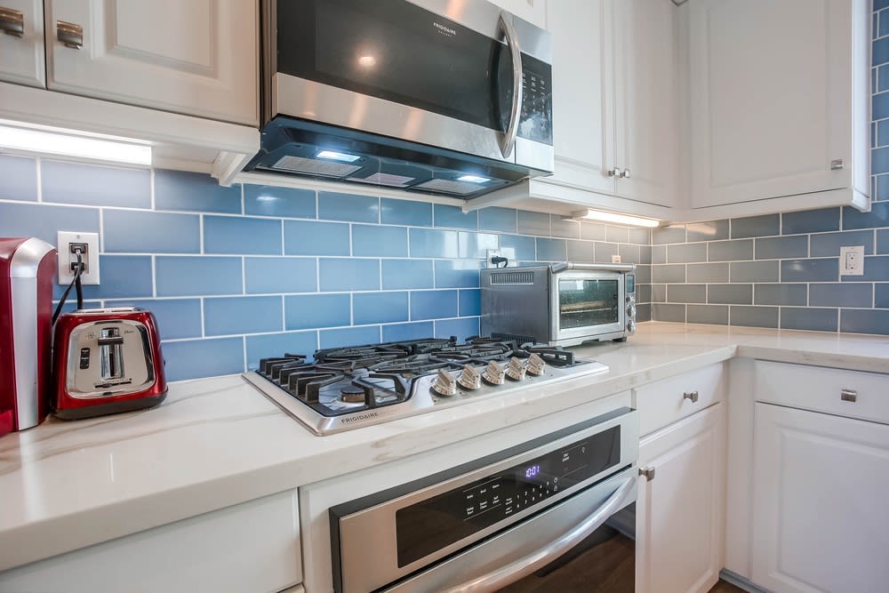 2229 Solara Ln 