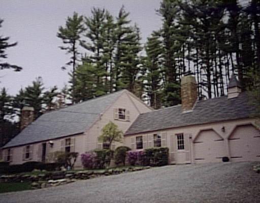 262 Willis Rd
