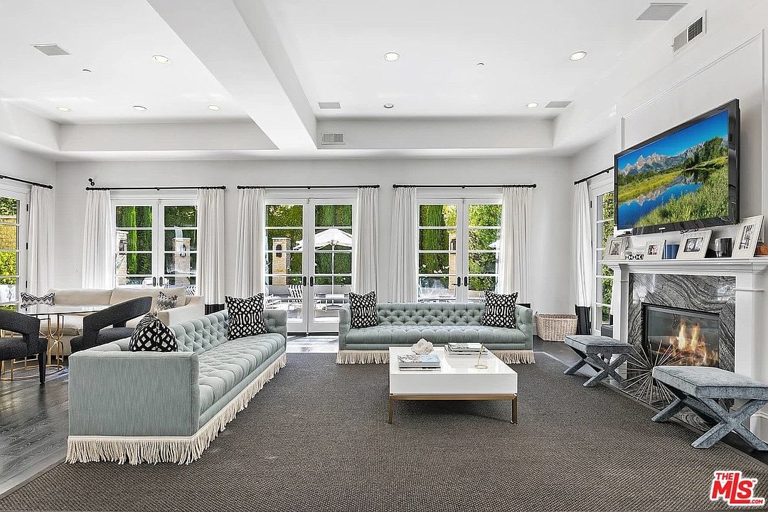 Paradise Retreat
