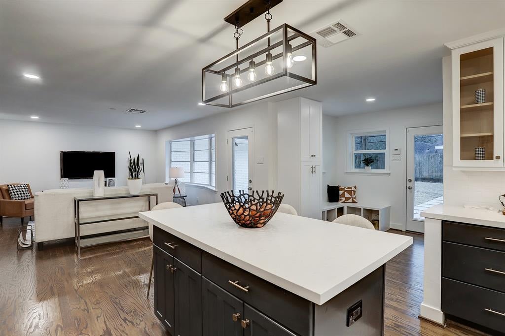 4319 Sarong Dr. 