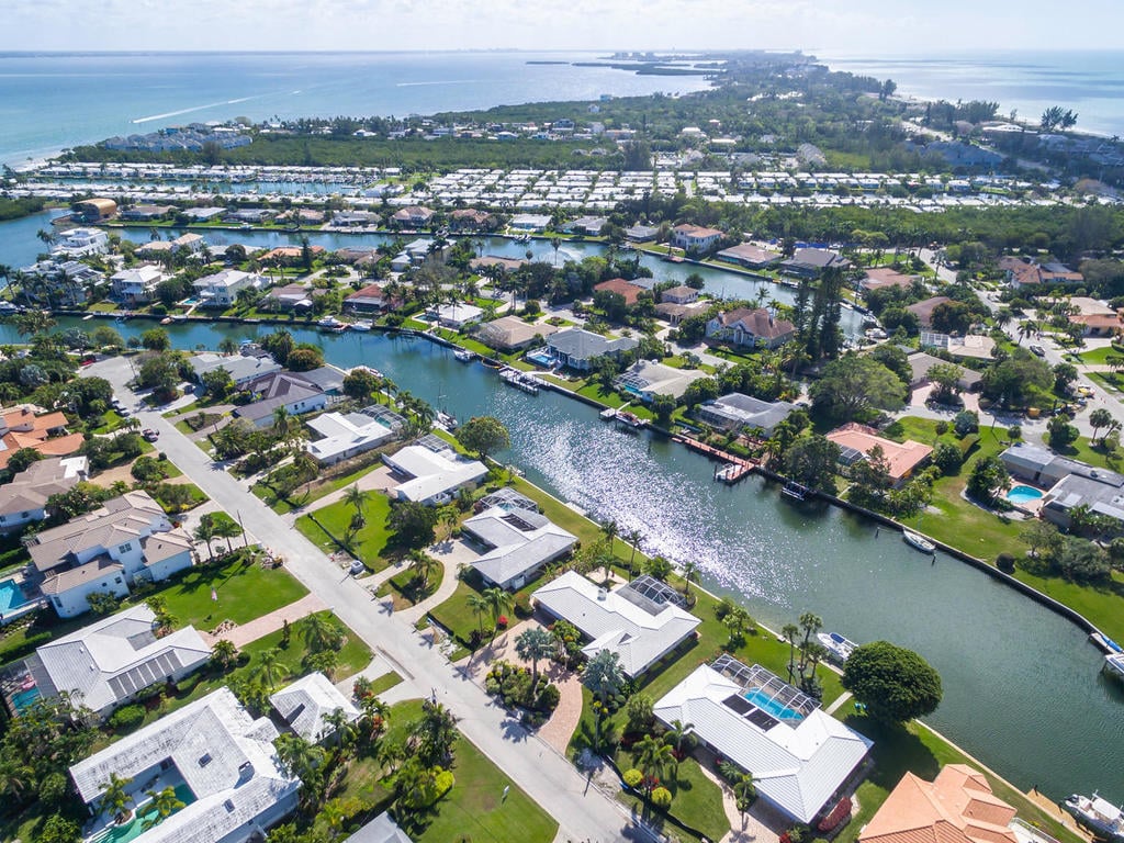 630 Emerald Harbor 