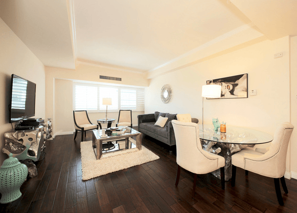 1155 North La Cienega Boulevard, Unit 1107