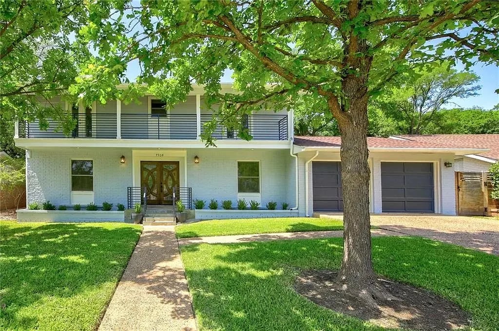 7904 Lawndale Dr