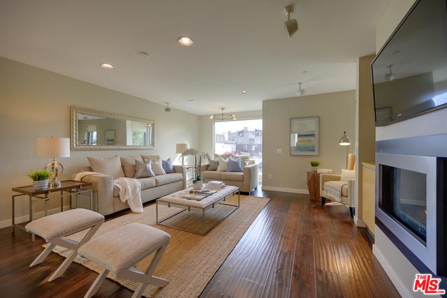 310 Washington Boulevard, Unit 506