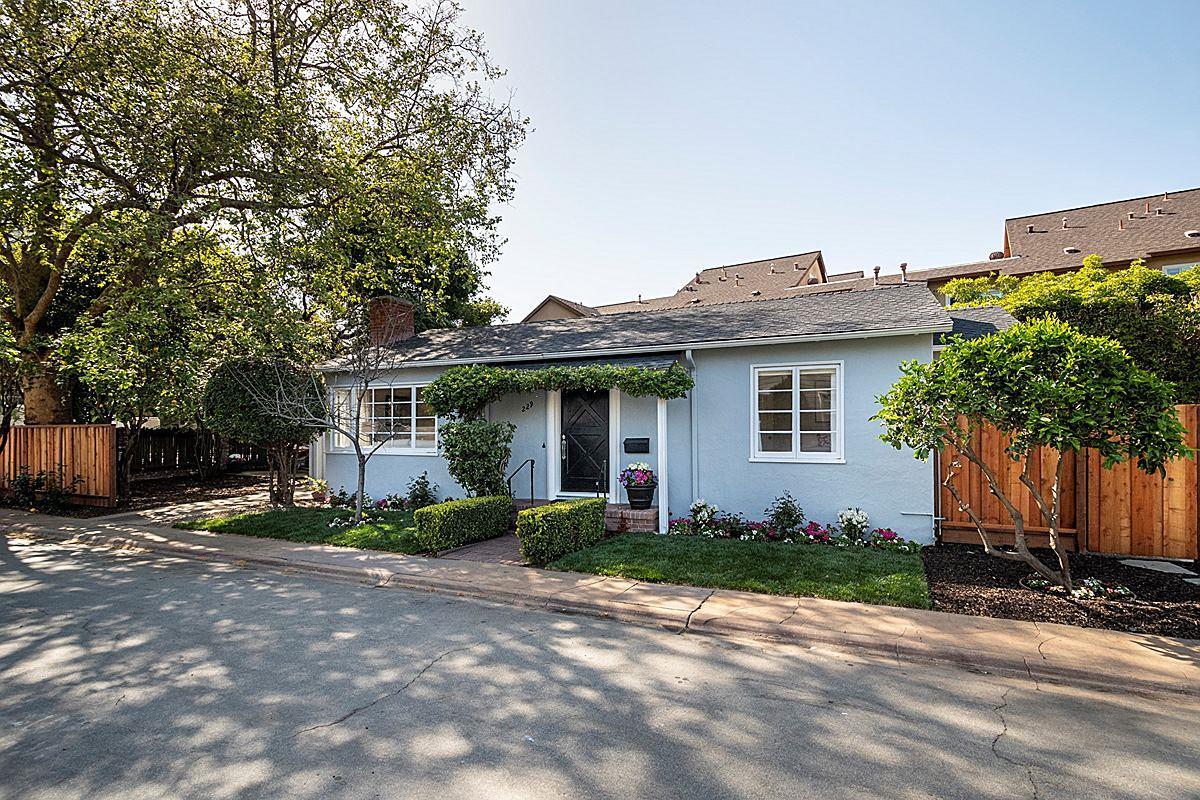 229 Chesterton Pl