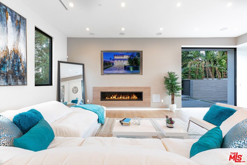 Pristine Retreat