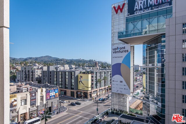 6250 Hollywood Boulevard, Unit 4F