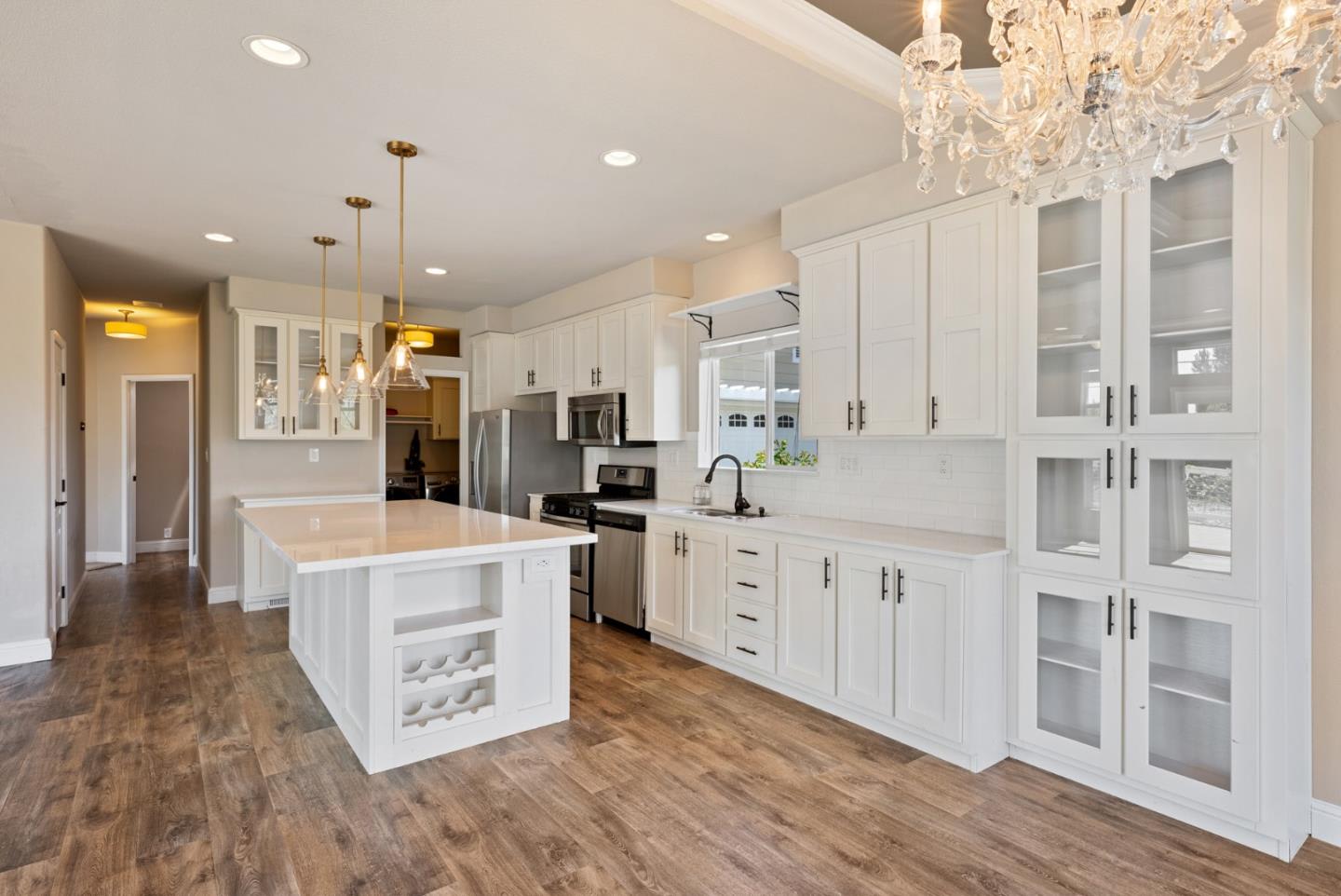 18260 Lakeview Ct Los Gatos, CA 95033