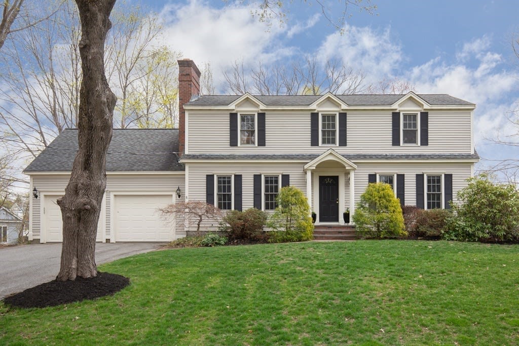 21 Ash St