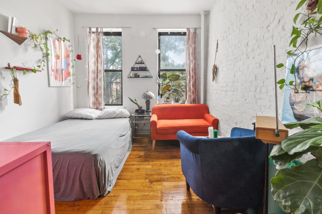 110 Thompson St, #5D