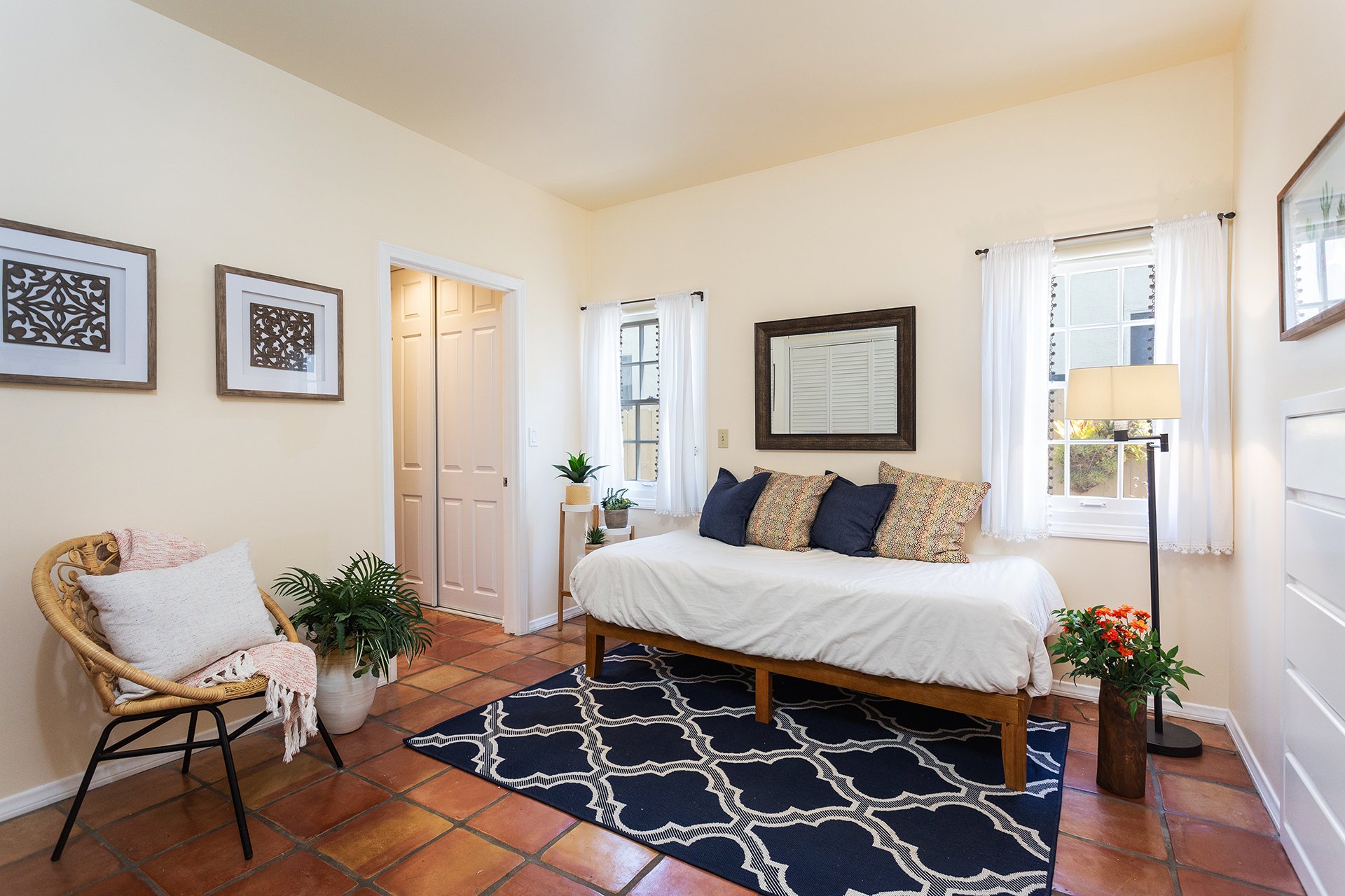 2245 Cloverfield Blvd, Sunset Park