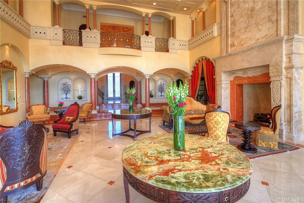 Tranquil Opulent