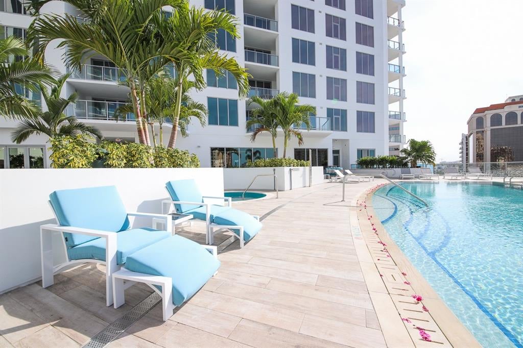 111 S Pineapple Ave Unit 812