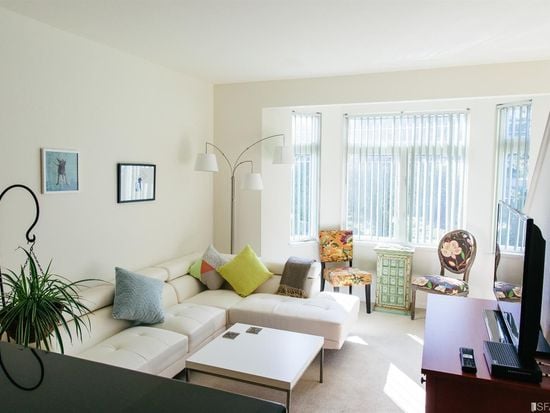 400 Alemany Blvd #5