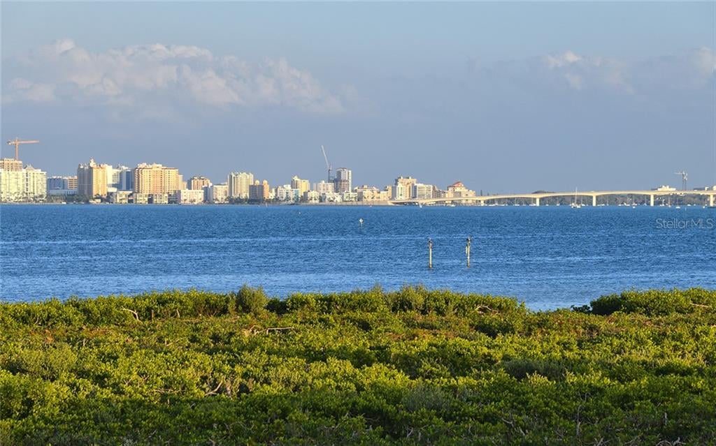 1580 Harbor Cay Lane