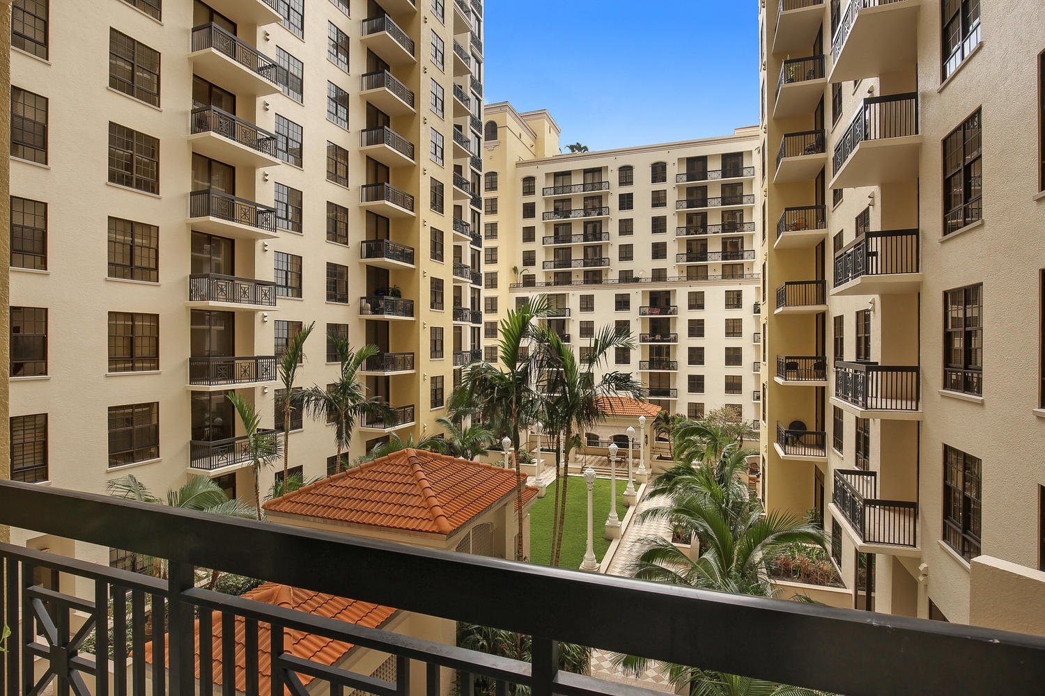 701 S Olive Ave ~ Two City PLaza