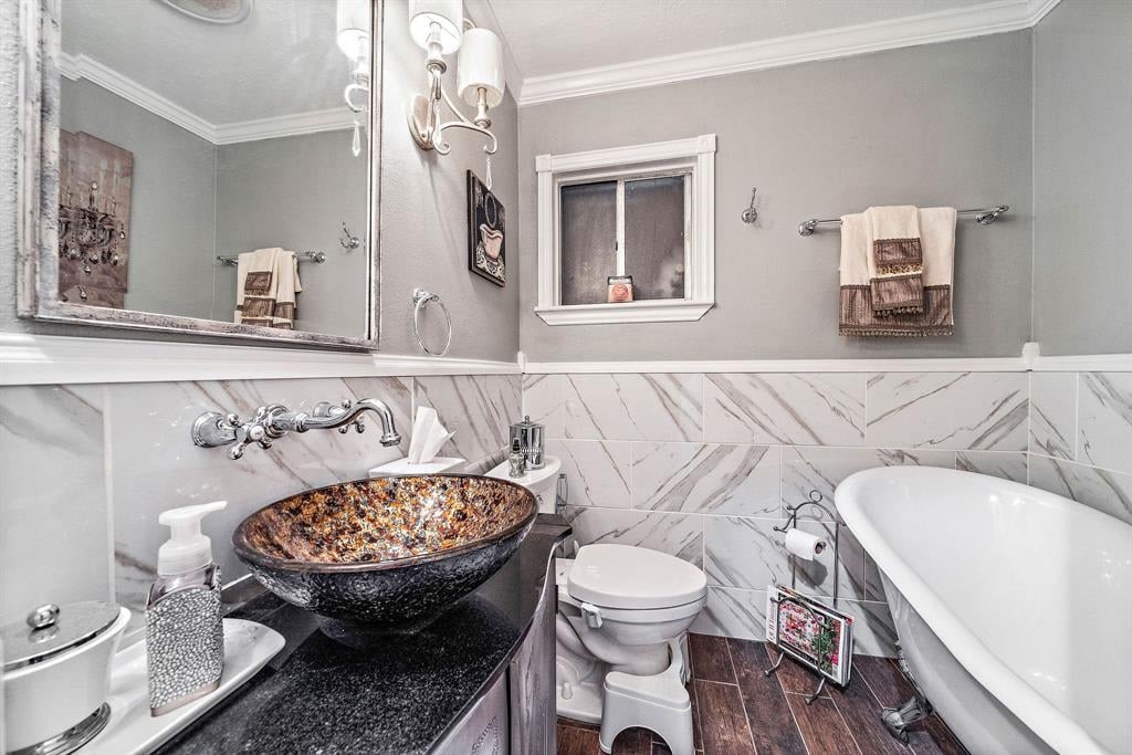 10 13th Ave N Texas City, Tx 77590