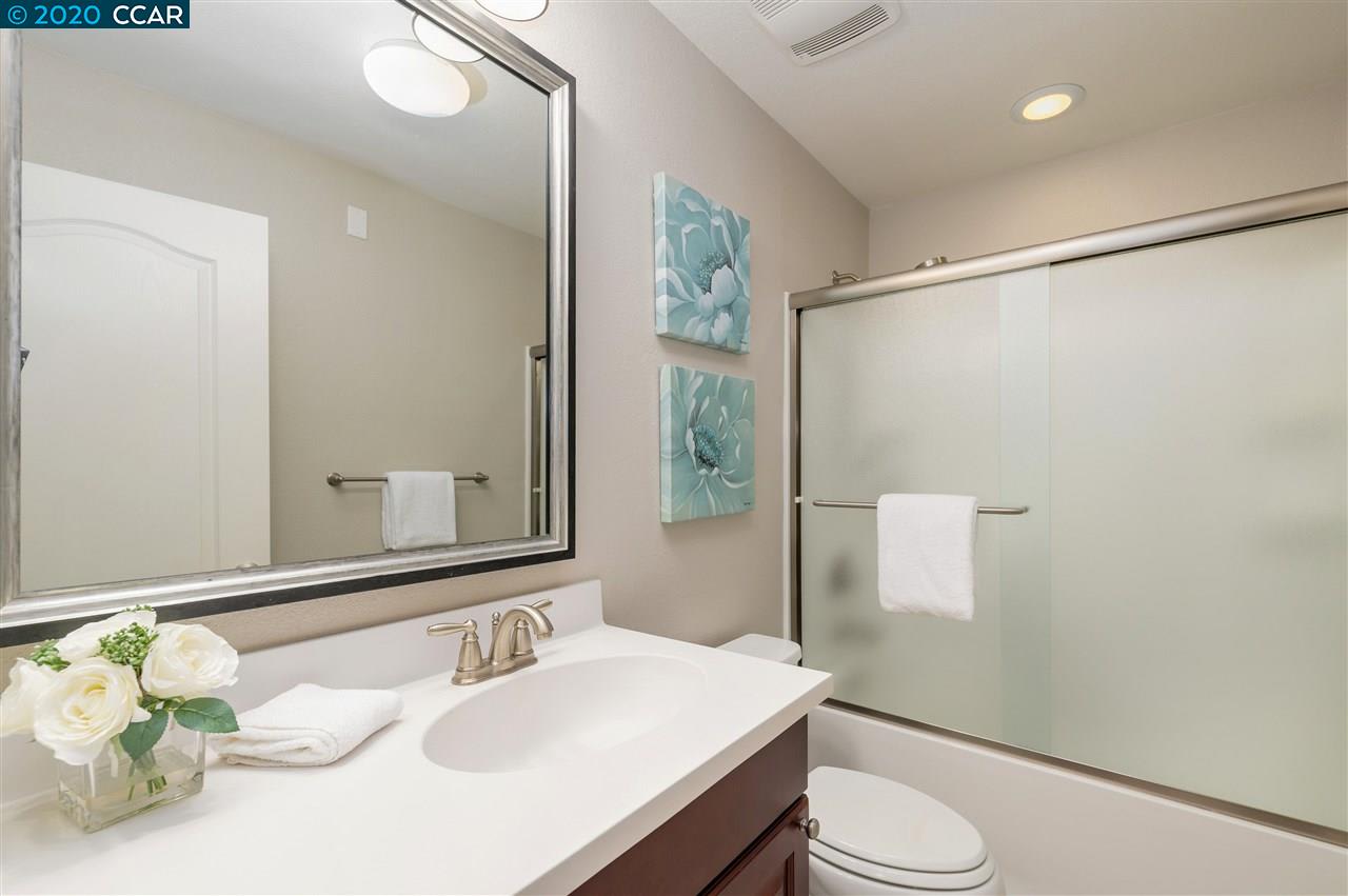 4712 Norris Canyon Rd Unit: 204