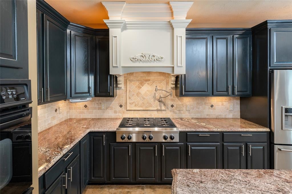 3411 Edmonson Court 