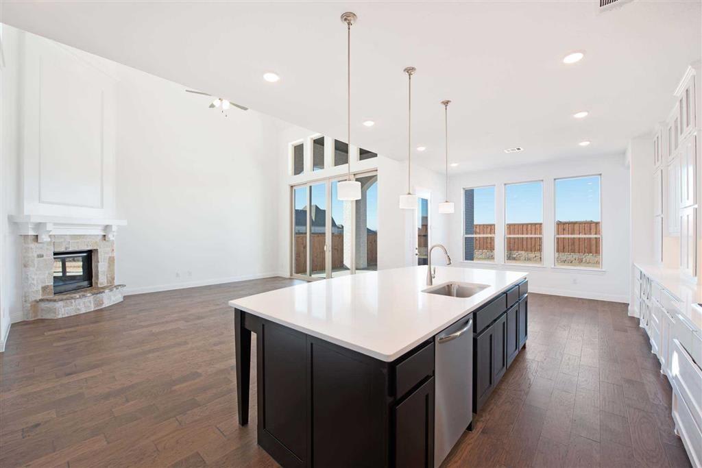 2835 Maple Oak Lane