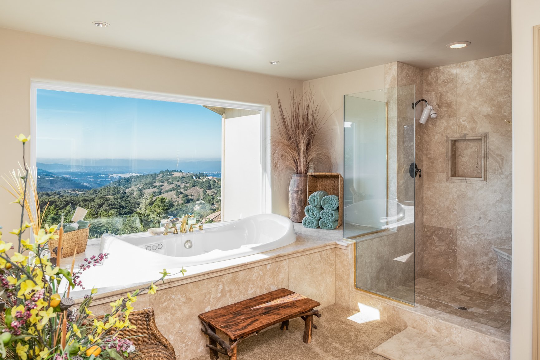 Panoramic Peninsula Views