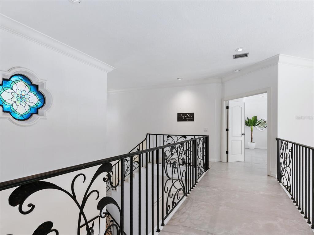 1669 Landings Ln