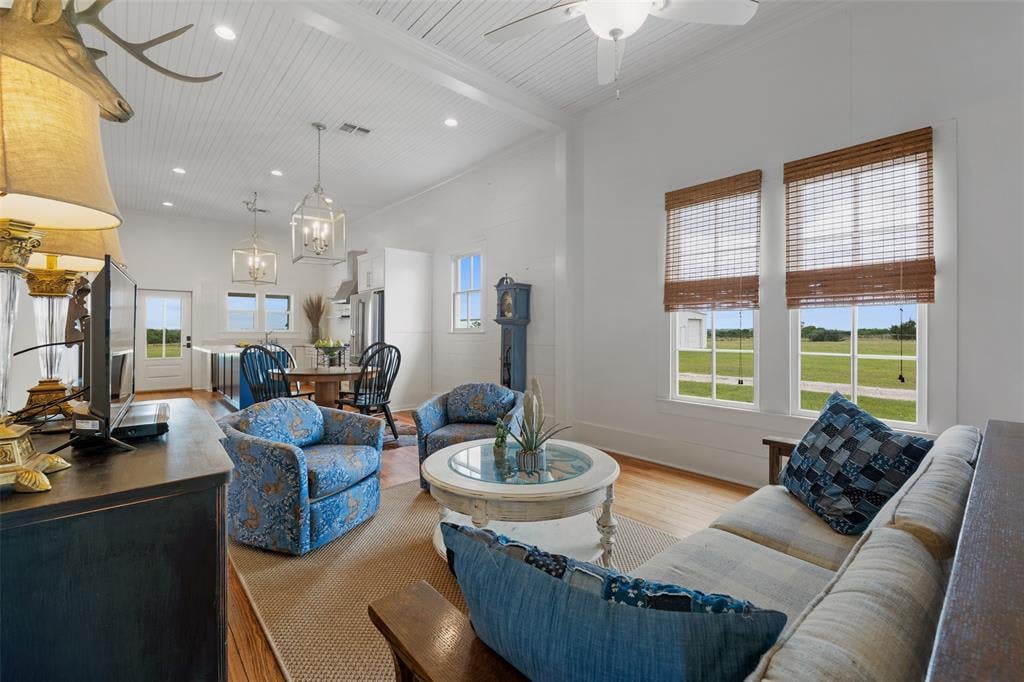 8732 Bleiblerville Rd Brenham, Tx 77833