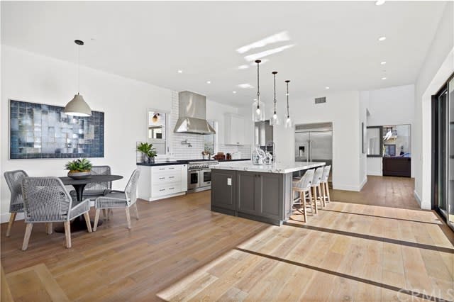 417 Holmwood, Newport Beach