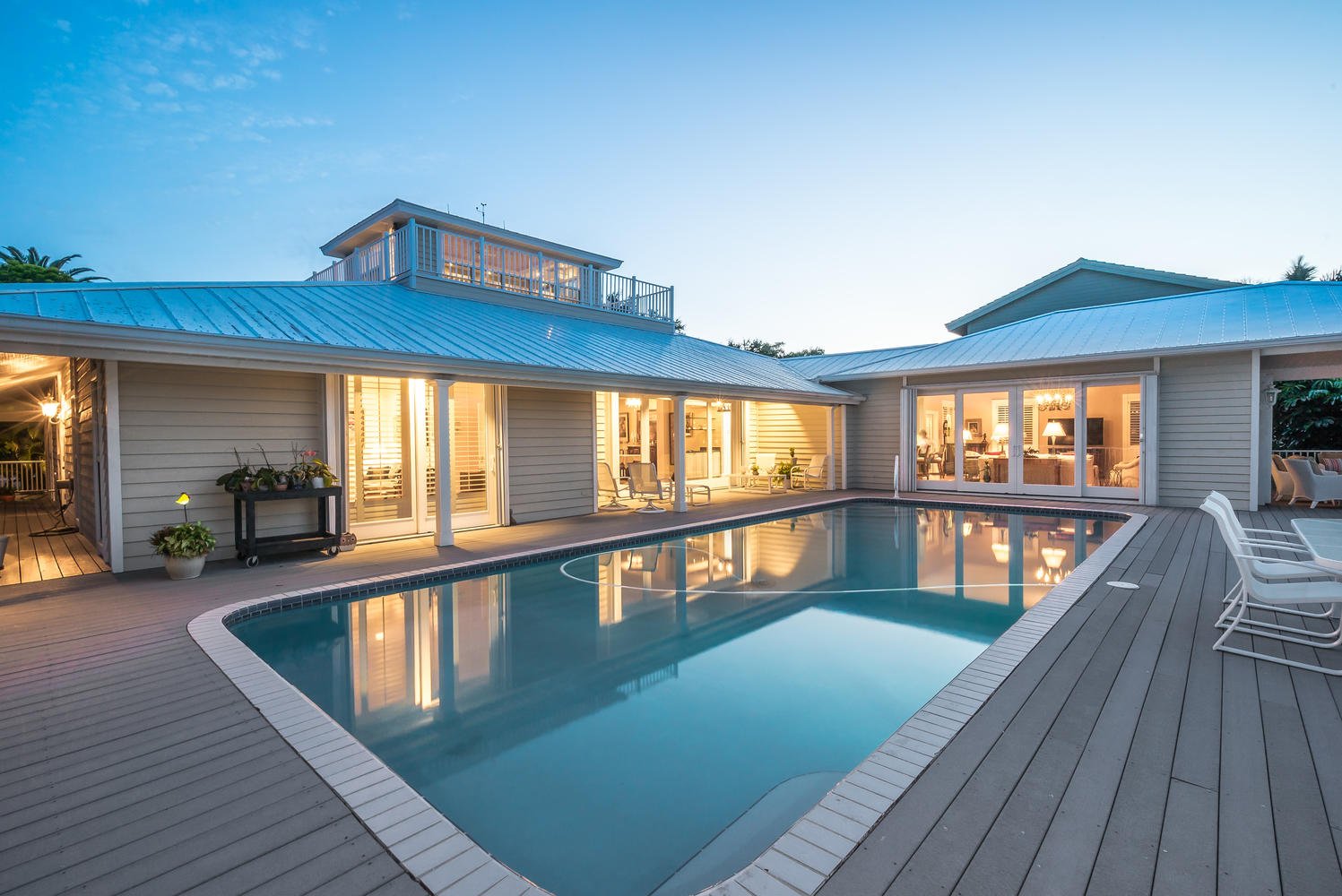 1329 Vista Dr